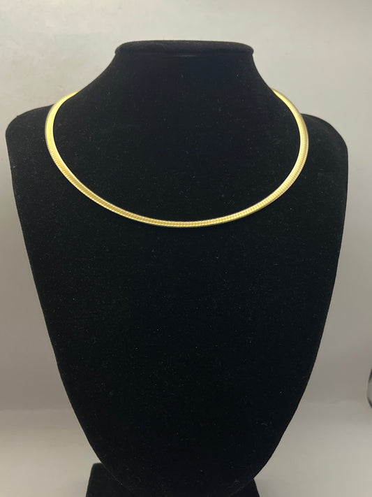 14K Yellow Gold Omega Necklace With Small Diamond